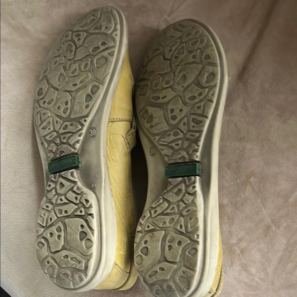 Hush Puppies Mustard Yellow Leather Slip-On Flats - Picture 5 of 7